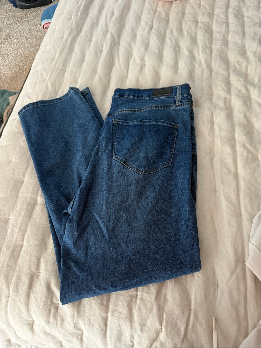 Nicole Miller Women's Straight-Leg Jeans in Dark Blue Denim